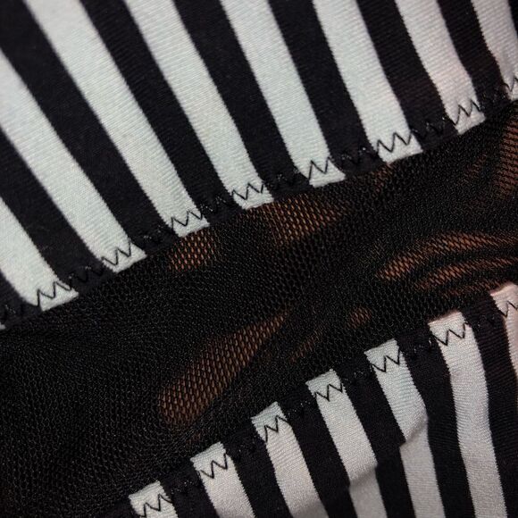 Lululemon Pump It Up Sports Bra Mint Moment Black Stripe Mesh Panels Yoga Run 4 - Picture 3 of 7